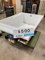 Whirlpool tub