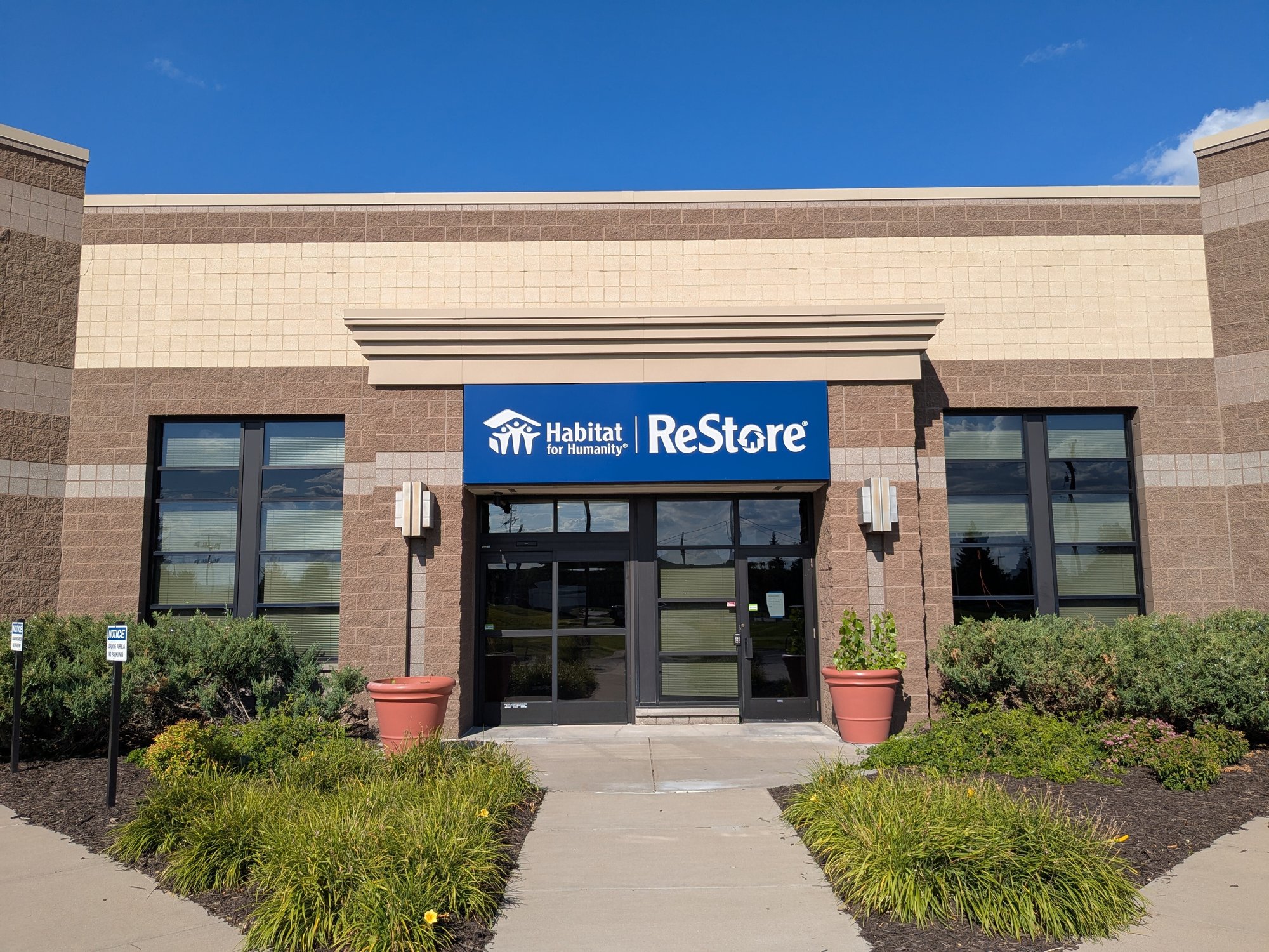 BP ReStore exterior.