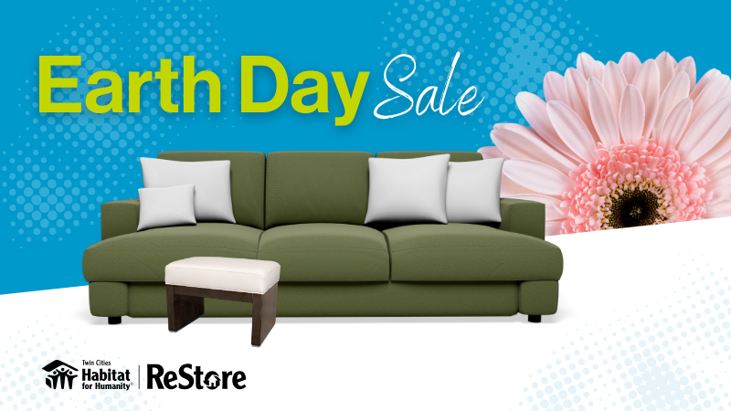 Earth Day Sale graphic.