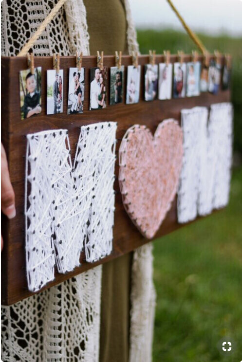 DIY photo holder that says "Mom".