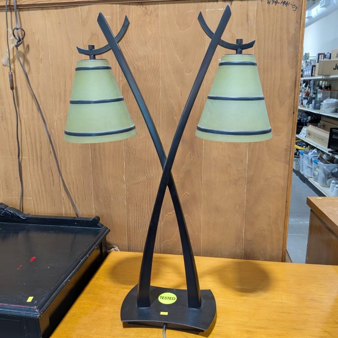 Green lamps