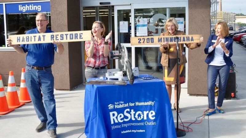 The grand opening of the Minneapolis ReStore.