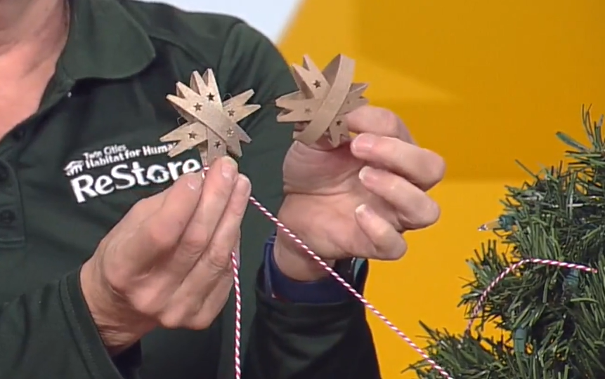 DIY Christmas Ornaments and Décor [VIDEO]